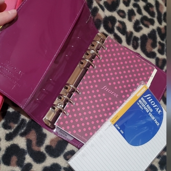 filoFAX Other - Filofax purple polkadot a5 organizer planner book *no calendar inserts*